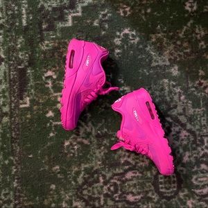 Hot Pink Nike Air Max 90